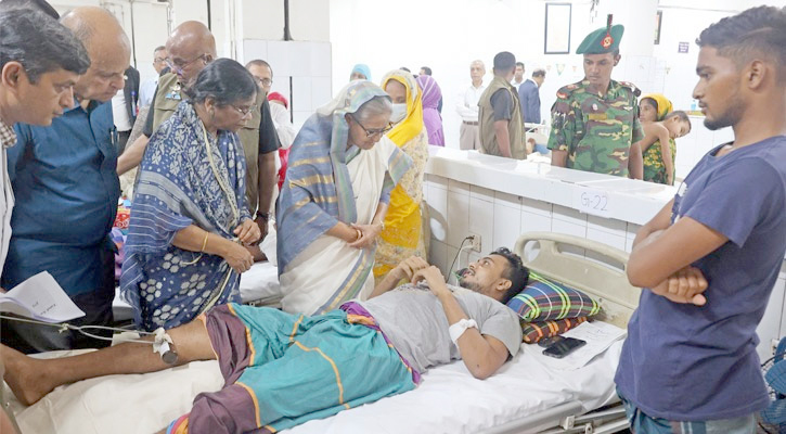 আহতদের দেখতে গিয়ে হাসিনা বলেছিলেন ‘নো ট্রিটমেন্ট নো রিলিজ’