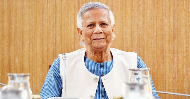 আমাদের শিক্ষা কর্মসংস্থান খোঁজার মানুষ তৈরি করছে, যা ত্রুটিপূর্ণ