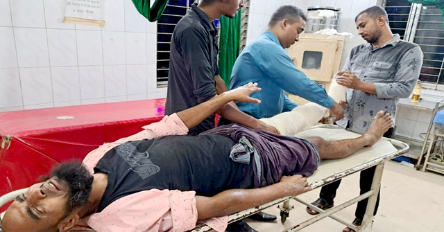  লালমোহনে যুবলীগ নেতাকে ডেকে নিয়ে হাত-পা ভেঙে দেওয়ার অভিযোগ