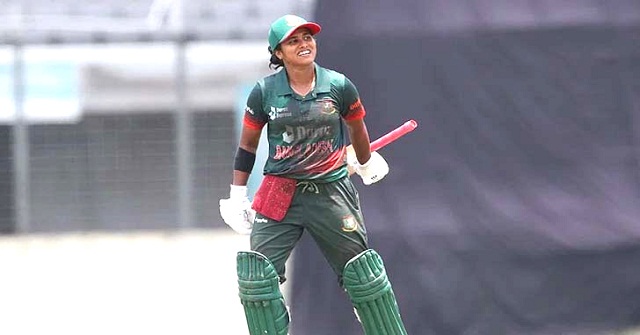 ভারতের বিপক্ষে ফারজানার রেকডগড়া সেঞ্চুরি 