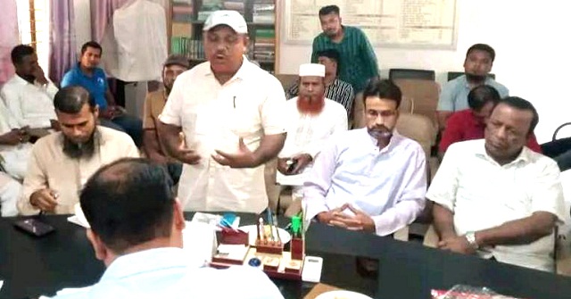হিজলায় মুক্তিযোদ্ধাদের সাথে ইউএনও’র মতবিনিময় 