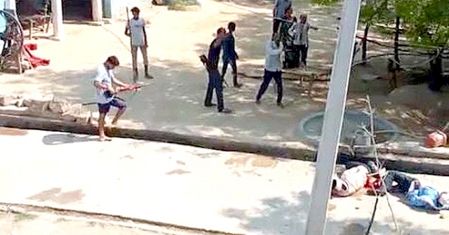 ভারতে গুলি করে একই পরিবারের ৬ জনকে হত্যা