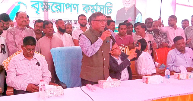 ডেঙ্গু রোগীদের বাড়তি খরচের চাপে না ফেলার অনুরোধ স্বাস্থ্যমন্ত্রীর