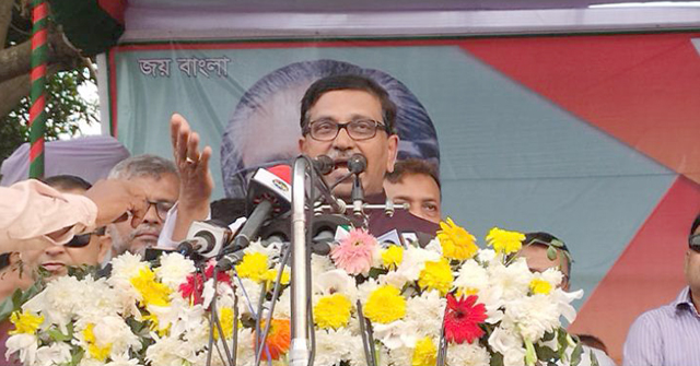 ‘মাঠে নয়, স্পিকারের কাছে এসে পদত্যাগ করতে হয়’