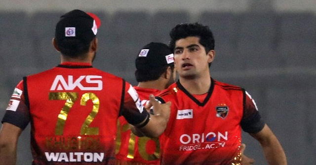 কাছে গিয়েও পারল না খুলনা, ৪ রানের জয় কুমিল্লার