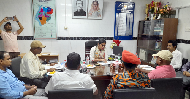 ঘূর্ণিঝড় সিত্রাংয়ের তান্ডব শুরু মঠবাড়িয়ায়, ফসলের ব্যপক ক্ষতির আশংকা