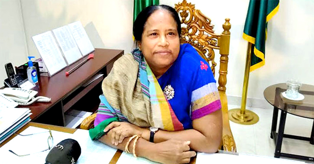 কলেজছাত্রীকে গণধর্ষণ, শিক্ষক বরখাস্ত