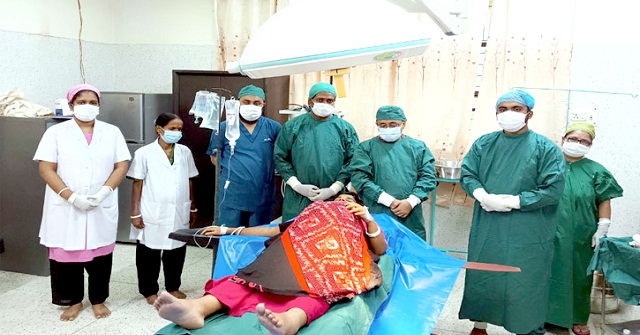 আগৈলঝাড়া উপজেলা স্বাস্থ্য কমপ্লেক্সে  ৪৯ বছর পর প্রথমবার সিজারিয়ান অপারেশন
