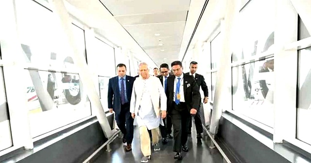 ইতালি পৌঁছেছেন প্রধান উপদেষ্টা