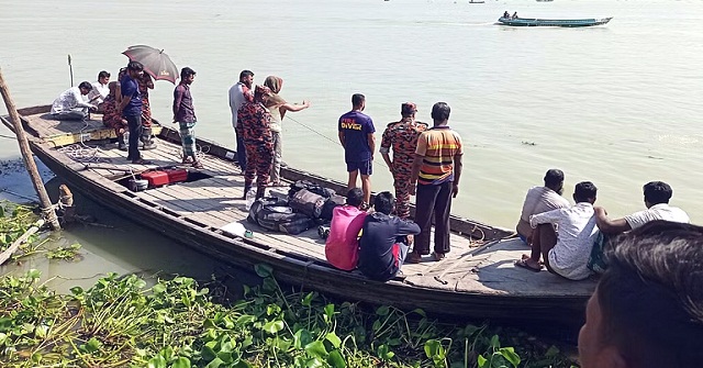 পিরোজপুরে ট্রলার থেকে পড়ে বৃদ্ধ নিখোঁজ