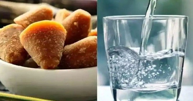 শীতের সকালে গুড়ের পানি খেলে যা হয়