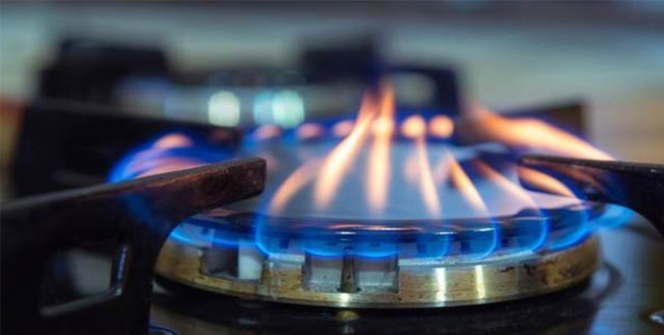 এবার চিনি রপ্তানিতে সীমা বেঁধে দিচ্ছে ভারত