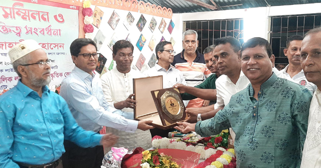 নলছিটিতে প্রাণ ফিরে পাচ্ছে পাবলিক লাইব্রেরি