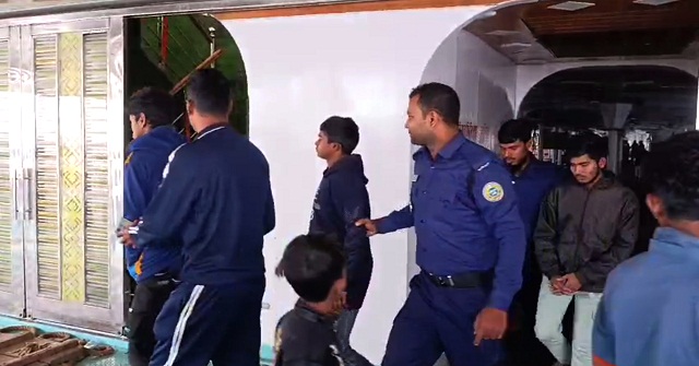 দুই লঞ্চের সংঘর্ষ, ঝালকাঠিতে অ্যাডভেঞ্চার ৯ লঞ্চ ও চার কর্মী আটক