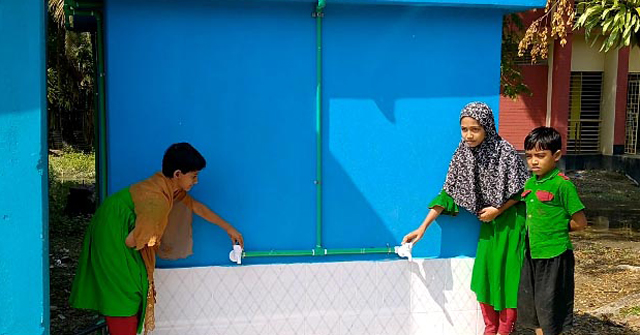 মঠবাড়িয়ায় স্কুলের সামনে ৫ লাখ টাকার পিএসএফ শুরুতেই অকেজো 