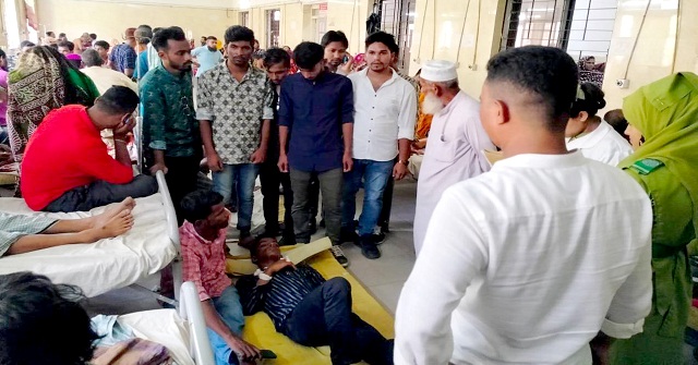 পটুয়াখালীতে বিএনপির নেতাকর্মীদের ওপর ছাত্রলীগ- যুবলীগের হামলা