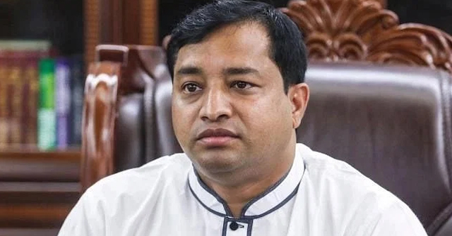 গাজীপুরের সাবেক মেয়র জাহাঙ্গীরকে দুদকে তলব