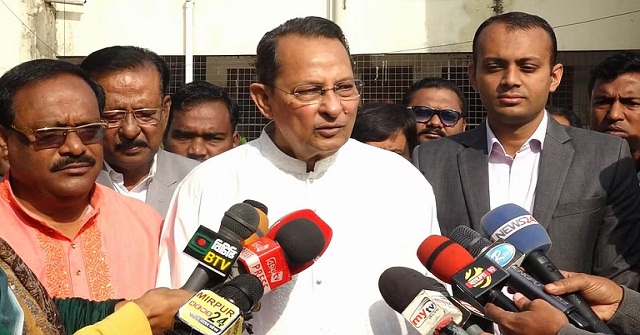এখন সরকার অদলবদল নিয়ে মাতামাতির সময় নয় : ইনু