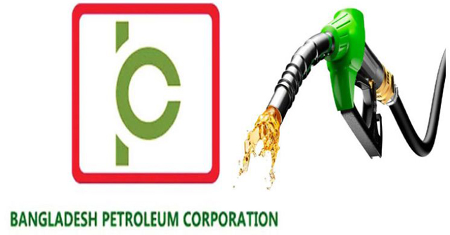 ঈদের দিনও বাড়ি ফিরছে মানুষ 