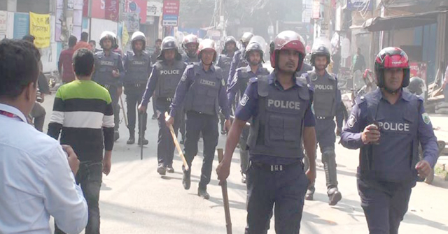 কৃষক লীগের সম্মেলনে ধাওয়া-পাল্টা ধাওয়া, ককটেল বিস্ফোরণ