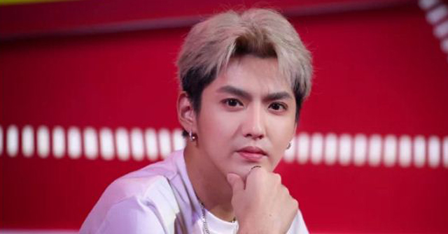 ধর্ষণের দায়ে পপ তারকার ১৩ বছরের কারাদণ্ড 