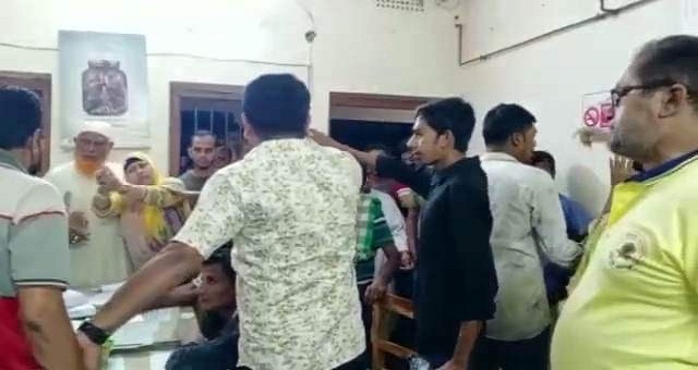 কলাপাড়ায় নৌকার সমর্থকদের হামলায় স্বতন্ত্র ৫ সমর্থক হাসপাতালে 