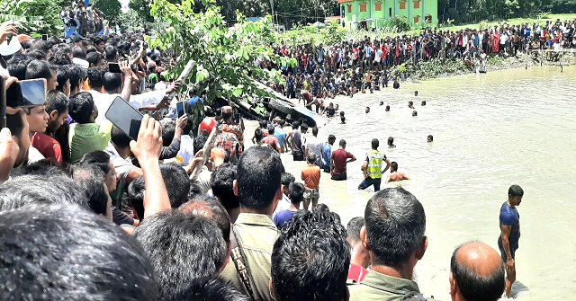 বাস উল্টে ১৭ জনের মৃত্যুর ঘটনায় তদন্ত কমিটি গঠন