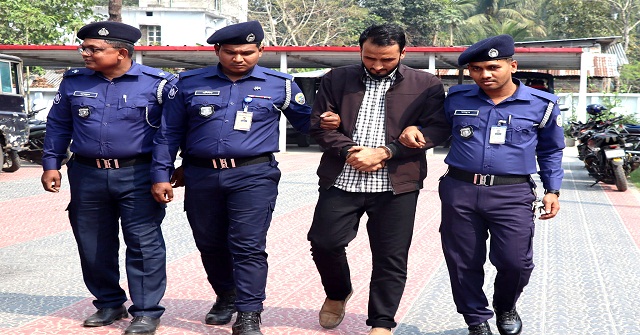 স্কুলছাত্র হত্যা মামলা: মৃত্যুদণ্ড প্রাপ্ত ১১ বছরের পলাতক আসামি গ্রেপ্তার