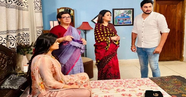 করোনাকালের গল্প নিয়ে ‘আহারে জীবন’