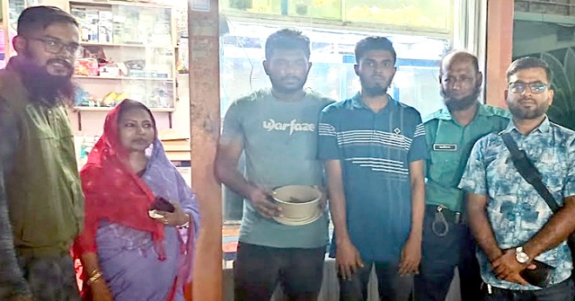 ঢাকা পোস্টের বর্ষসেরা পুরস্কার পেলেন সৈয়দ মেহেদী হাসান