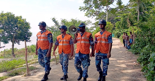 ঘূর্ণিঝড় রেমাল মোকাবিলায় ভোলা উপকূলে মাইকিং