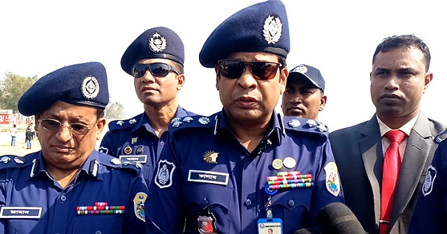 'কুয়াকাটাকে টেকসই পর্যটন নগরী হিসেবে গড়ে তোলার জন্য ট্যুরিস্ট পুলিশ কাজ করছে'