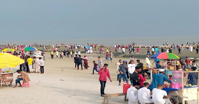 পদ্মা সেতুর সুফল পাচ্ছে  কুয়াকাটা, বেড়েছে পর্যটক