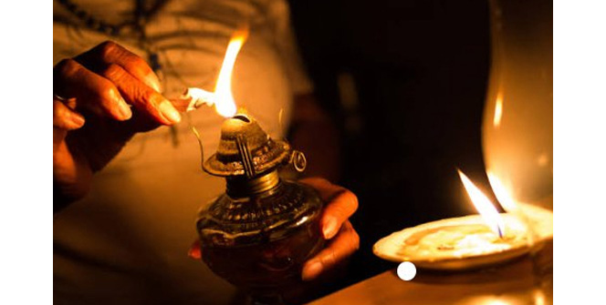 ঘন ঘন লোডশেডিংয়ে নাকাল নগরবাসী