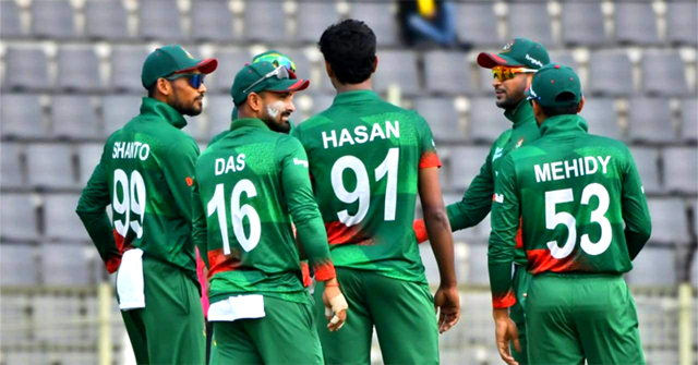 হাসানের তোপে চাপে আয়ারল্যান্ড