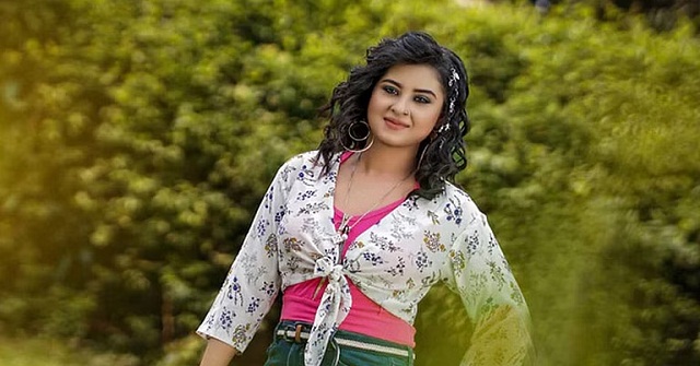 শাকিব কেন অস্বীকার করল মাথায় আসছে না : বুবলী