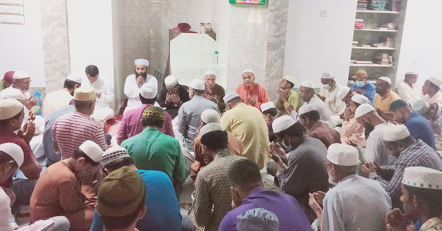 পিরোজপুর প্রেসক্লাব সভাপতির পিতার রুহের মাগফিরাত কামনায় দোয়া মাহফিল