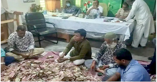 দানবাক্সে জমা পড়েছে ৩১ লাখ টাকা