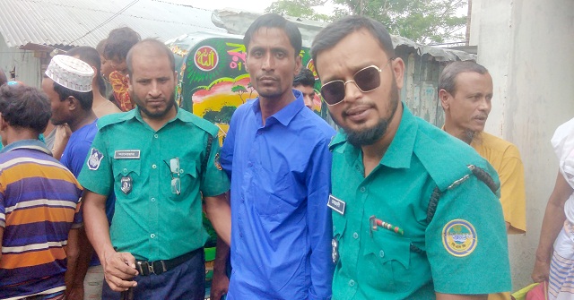 বরিশালে ৫ বছরের শিশুকে হত্যার কথা স্বীকার করেছে সৎ বাবা