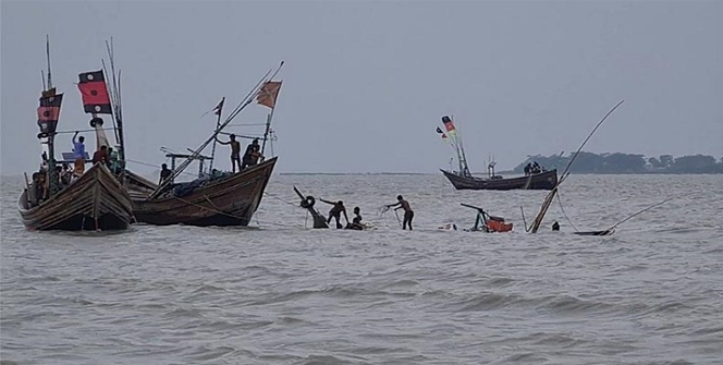 বঙ্গোপসাগরের উপকূলে জাহাজ ডুবে যাওয়ার ৭ দিনেও উদ্ধার কার্যক্রম শুরু হয়নি