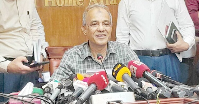 এমন কিছু নেই যে একদিনে পুলিশের ভাবমূর্তি উন্নত করে ফেলবো