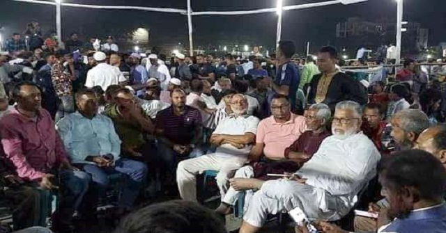  মঠবাড়িয়ায় অসহায় পরিবারের মাঝে খাদ্য সহায়তা ও নগদ অর্থ বিতরণ