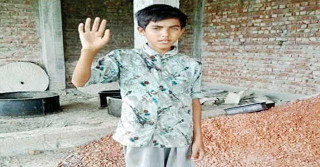 খেলার মাঠে বাছুর ঢোকায় কিশোরকে পিটিয়ে হত্যা