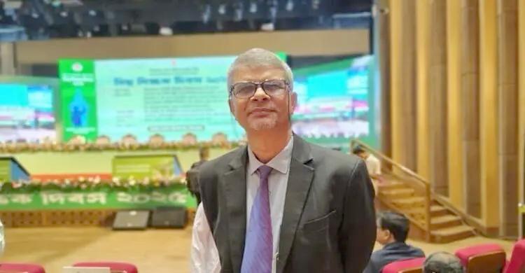 ‘নজিরবিহীন’ বিজ্ঞপ্তির পর পদত্যাগ করলেন মাউশির ডিজি