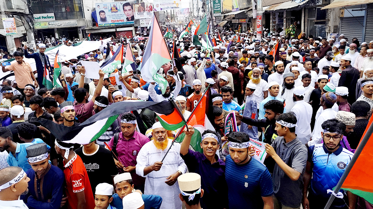 ভোলায় ‘মার্চ ফর প্যালেস্টাইন’ জনসমুদ্রে পরিণত