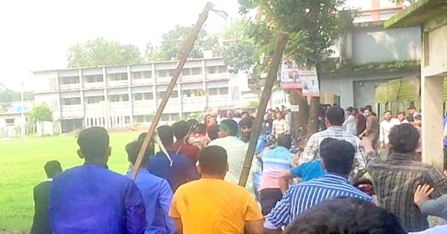 দুমকীতে ছাত্রলীগ-ছাত্রদল সংঘর্ষ