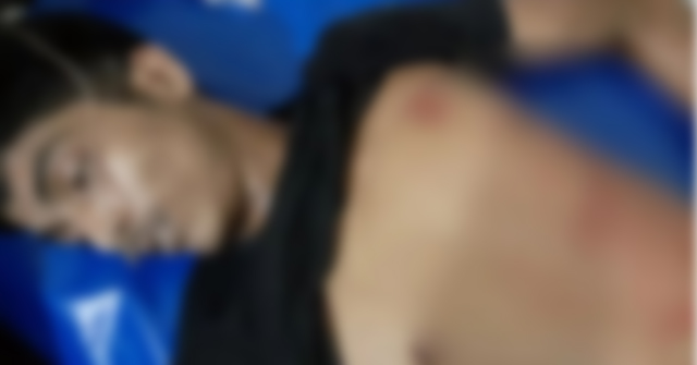 মোবাইলে গেম খেলার টাকা নিয়ে দ্বন্দ্ব, যুবকের বুকে ছুরিকাঘাত