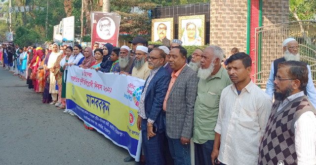 নলছিটিতে জাতীয় ফল মেলা শুরু