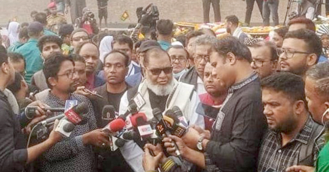 পশ্চিমবঙ্গের বিধানসভায় মারামারি, ৫ বিধায়ক বরখাস্ত 