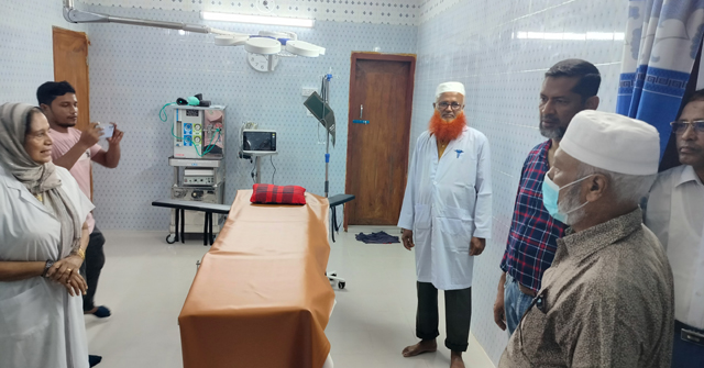 ইসলামিয়া ক্লিনিক অ্যান্ড ডায়গনেস্টিক সেন্টার পরিদর্শন 